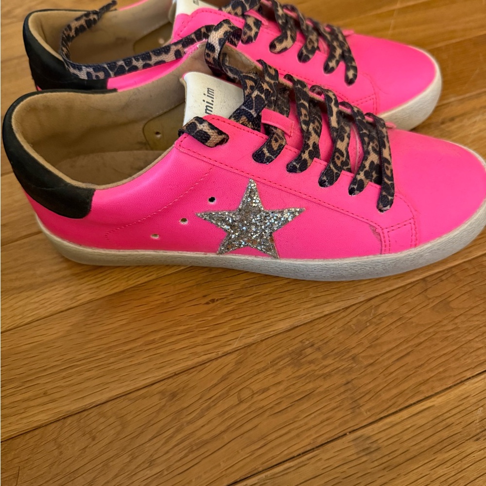 Mi.iM Women's Hot Pink Sneakers with Leopard-Print Laces